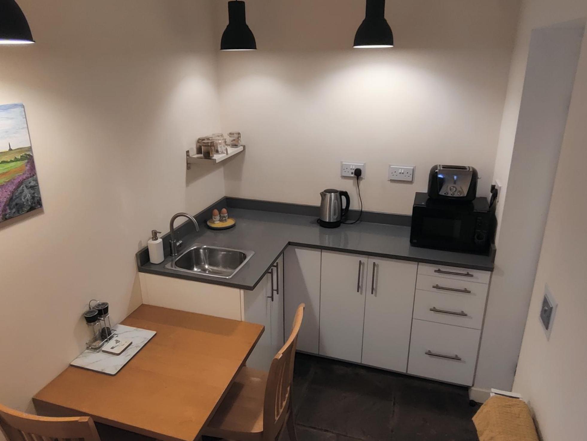 Private Annex To Victorian Villa, With Kitchen And Free Parking Todmorden Ngoại thất bức ảnh